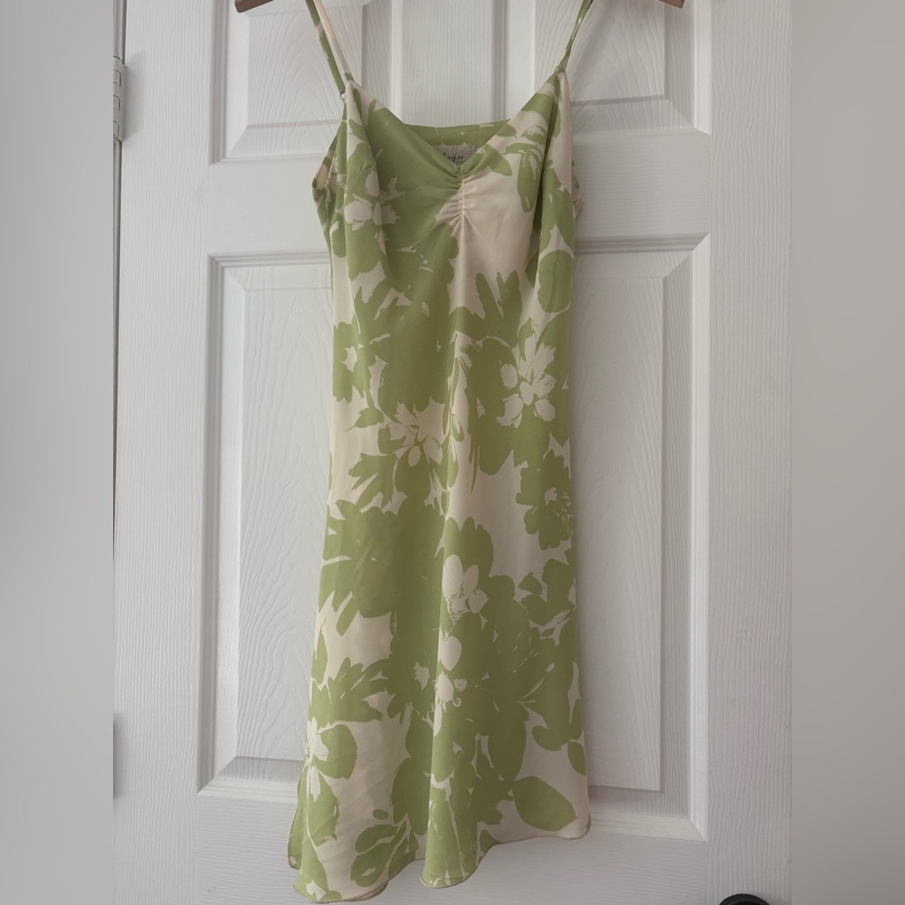 Audrey 3+1 Green and Cream Floral Mini Dress